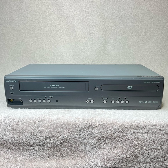 Magnavox DVD/VCR Combo Unit Video Cassette Recorder/DVD Player-Gray-WORKS-2006 - Picture 1 of 12